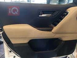 تۆیۆتا لاند کروزەر